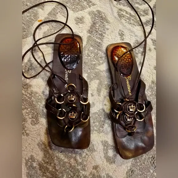 JUICY COUTURE vintage gladiator sandals.