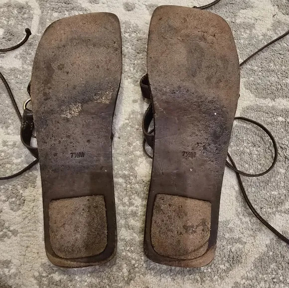 JUICY COUTURE vintage gladiator sandals.