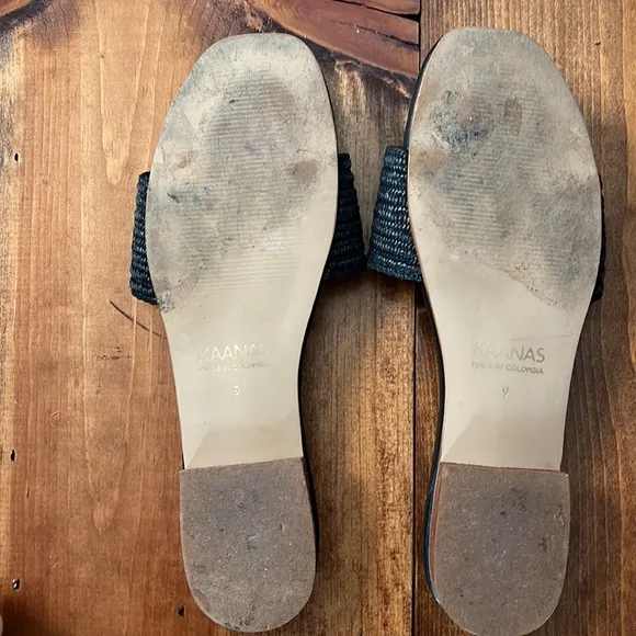 KAANAS black leather sandals - Limon size 9