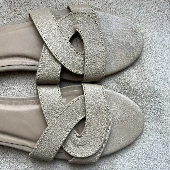 Kaanas Santorini Infinity Loop Nude Tan Leather Strappy Flat Sandals Women’s 11