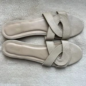 Kaanas Santorini Infinity Loop Nude Tan Leather Strappy Flat Sandals Women’s 11