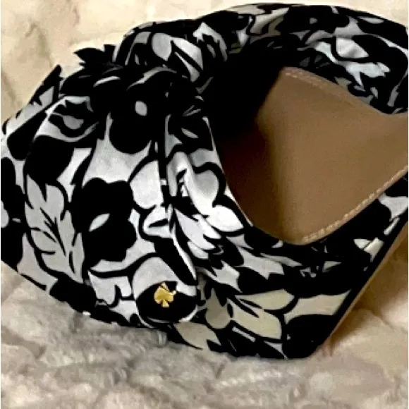 Kate Spade New York Black and White Platform Floral Heels Size 7.5
