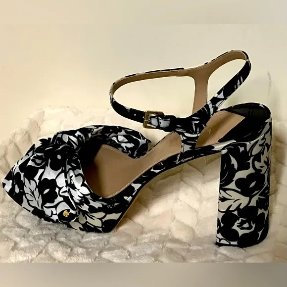 Kate Spade New York Black and White Platform Floral Heels Size 7.5
