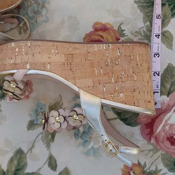 Kate Spade NY Gold and Cream Floral Strap Wedge Sandals size 8