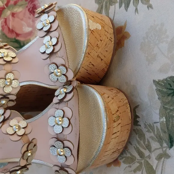 Kate Spade NY Gold and Cream Floral Strap Wedge Sandals size 8