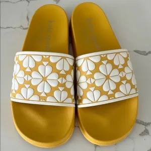 Kate Spade Olympia Pool Slide Sandals Slip On Yellow and White Flowers size 9