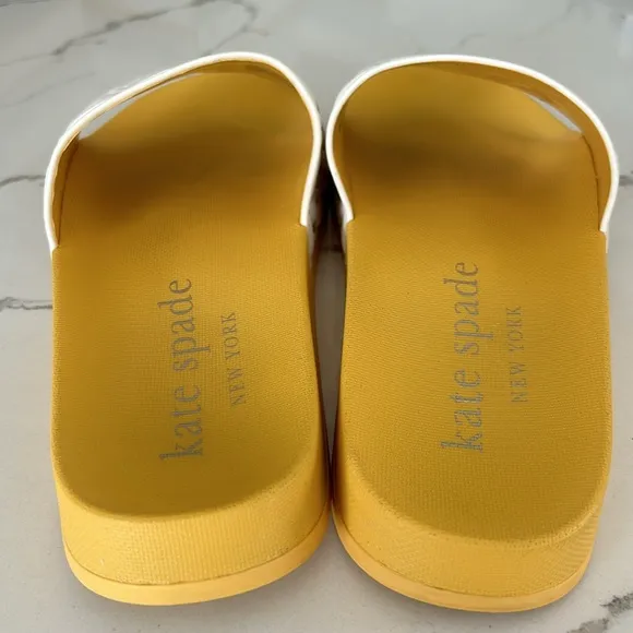 Kate Spade Olympia Pool Slide Sandals Slip On Yellow and White Flowers size 9