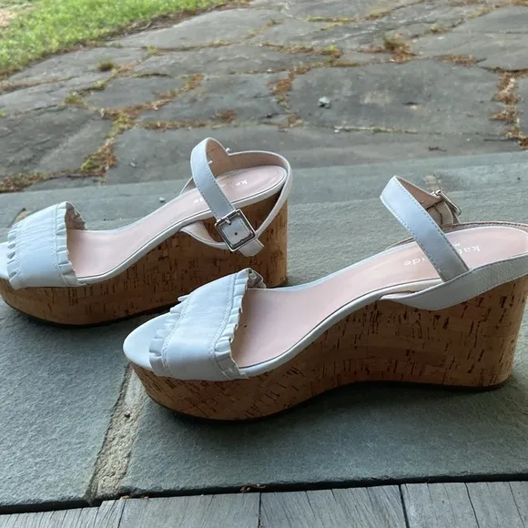 Kate Spade Sandals Platform white Size 9