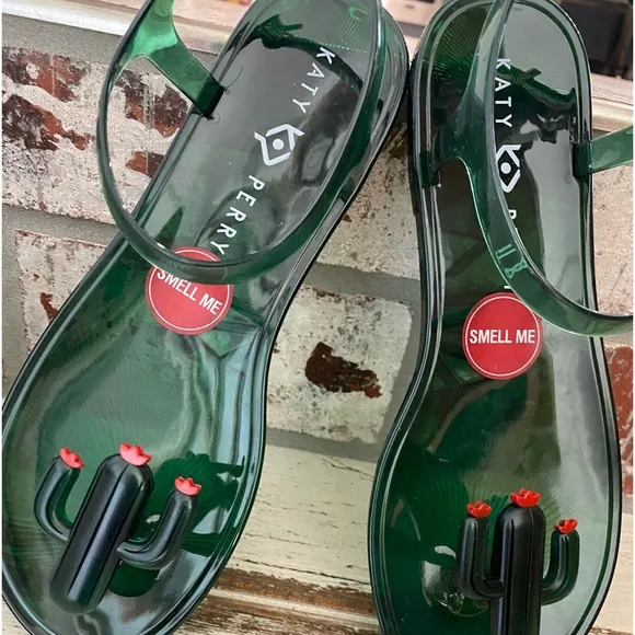KATY PERRY cactus gel sandals🌵so comfy, cute and FUN! See pic 4 all angles: