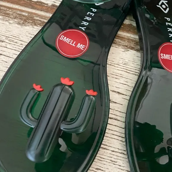KATY PERRY cactus gel sandals🌵so comfy, cute and FUN! See pic 4 all angles: