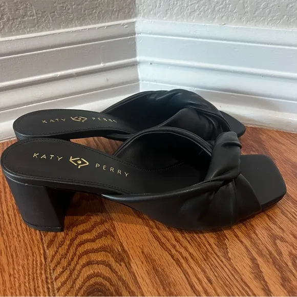 Katy Perry Twisted Heeled Sandals The Tooliped Black Size 10M