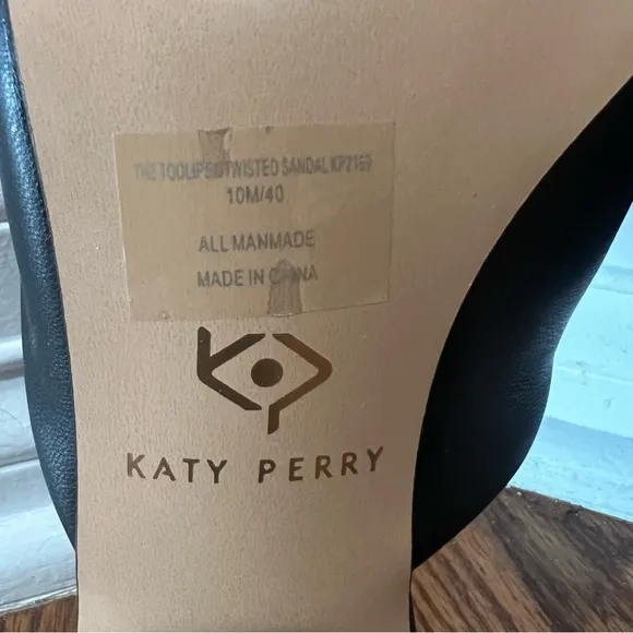 Katy Perry Twisted Heeled Sandals The Tooliped Black Size 10M