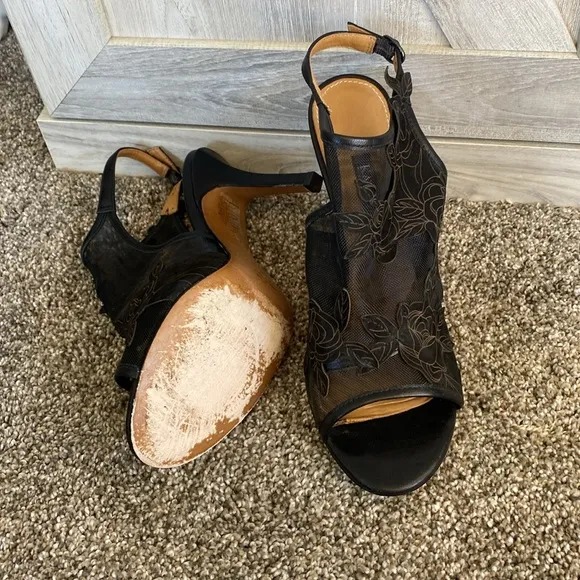 Kay Unger, Mesh &amp; Floral Leather Black Sandals Heels Platform Sexy