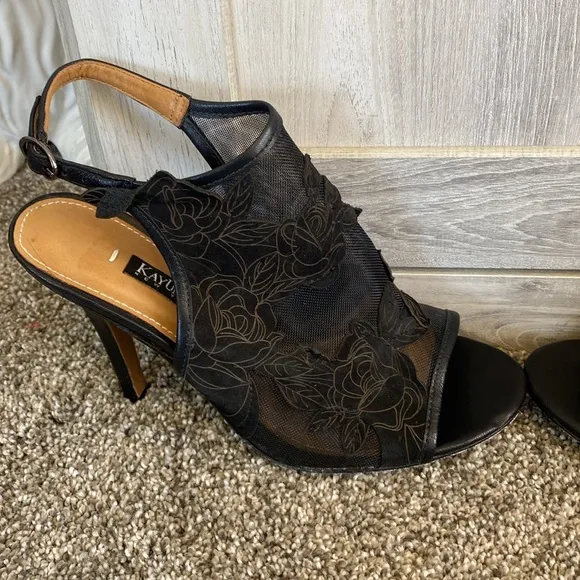 Kay Unger, Mesh &amp; Floral Leather Black Sandals Heels Platform Sexy