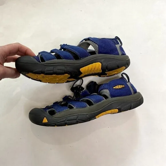 Keen Big Kids' Newport H2 Sandal Blue 5