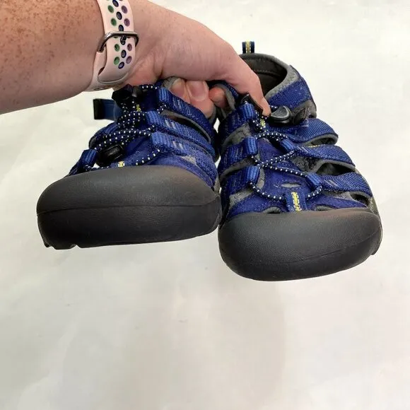 Keen Big Kids' Newport H2 Sandal Blue 5