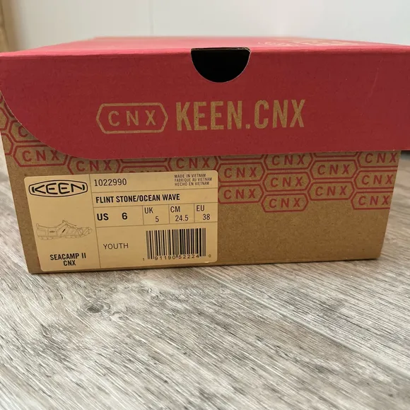 Keen Big Kids Youth Seacamp II CNX Sandals Size 6 Slate Blue with Aqua &amp; Pink