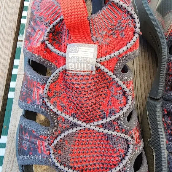 Keen Evo Fit One Magnet Fiery Red Sandal Mens Size 9.5 Water Hiking Shoe