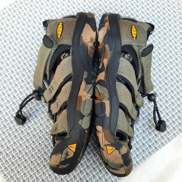 Keen Newport H2 Fisherman Camo Sport Sandals Water Shoe 1 Sneaker Hiking Travel
