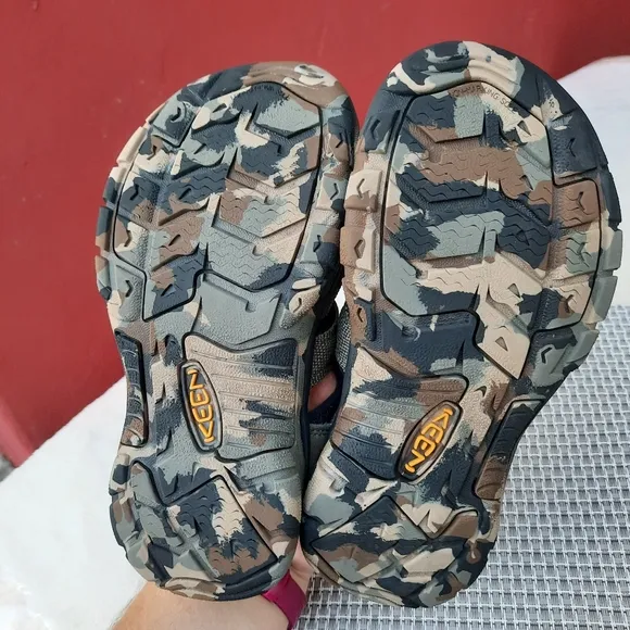 Keen Newport H2 Fisherman Camo Sport Sandals Water Shoe 1 Sneaker Hiking Travel