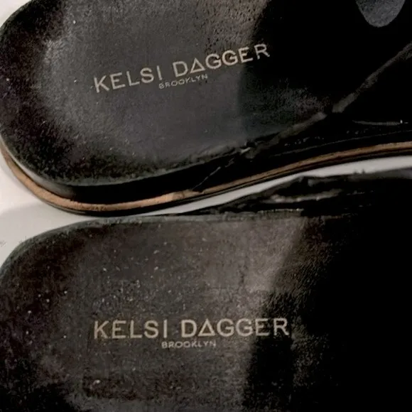 Kelsi Dagger Squish Black Slide Sandals size 9