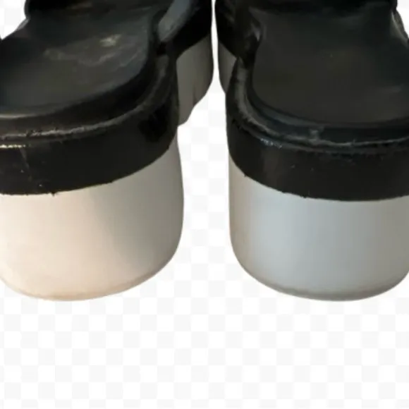 Kendall &amp; Kylie Wave Platform Ankle Strap Sandals Size 7.5