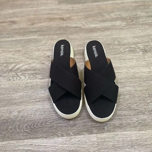 Kenzie platform slide sandals size 7.5M super comfortable.