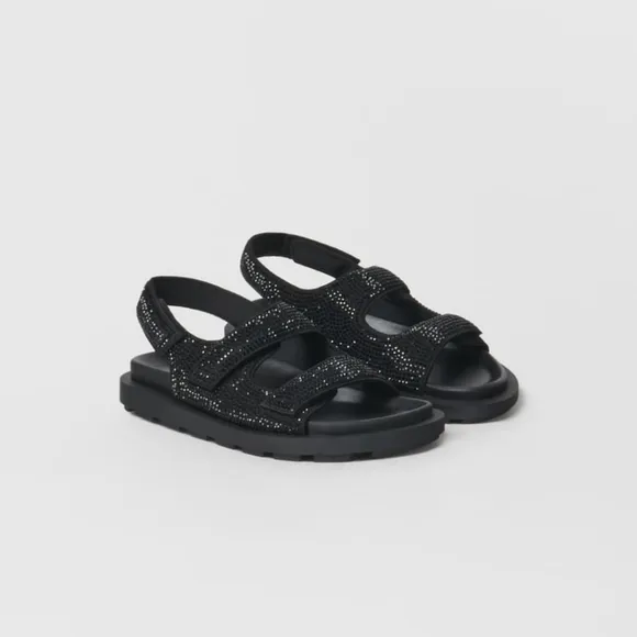 KIDS/ SANDALS WITH RHINESTONES SIZE 3.5