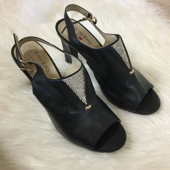 Kiss Kiss Italy Black Leather with‎ Rhinestones Peep Toe Sandals Size 7.5 NWOT