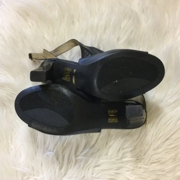Kiss Kiss Italy Black Leather with‎ Rhinestones Peep Toe Sandals Size 7.5 NWOT