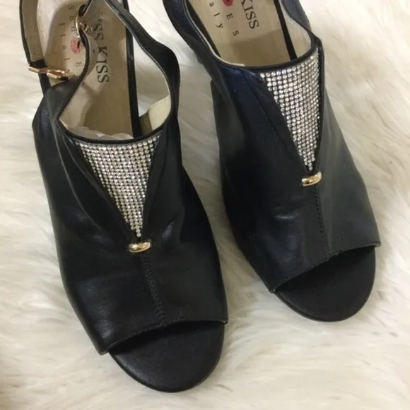 Kiss Kiss Italy Black Leather with‎ Rhinestones Peep Toe Sandals Size 7.5 NWOT