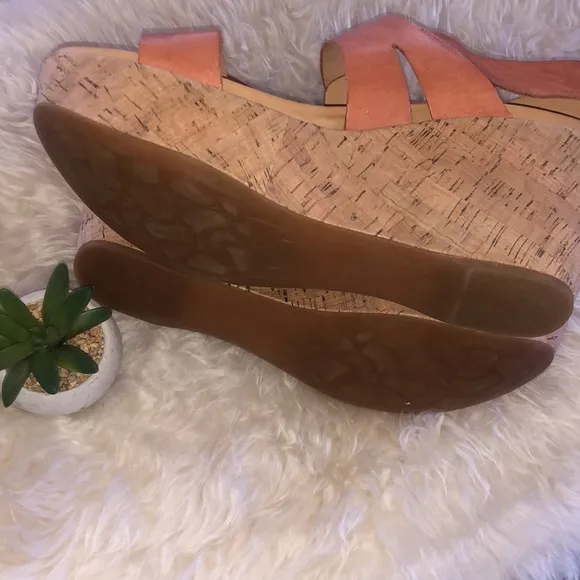 Kork-Ease Austin PLATFORM 3.5” WEDGE HEELS Leather SANDALS euc