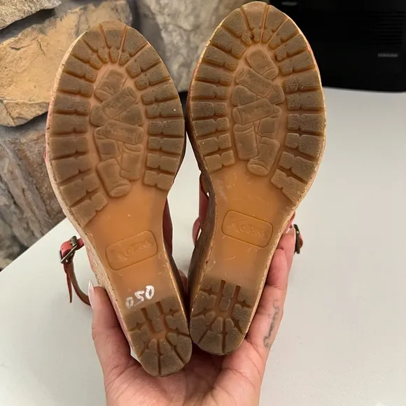Kork Ease Lokoya Floral Wedge Platform Sandals size 6