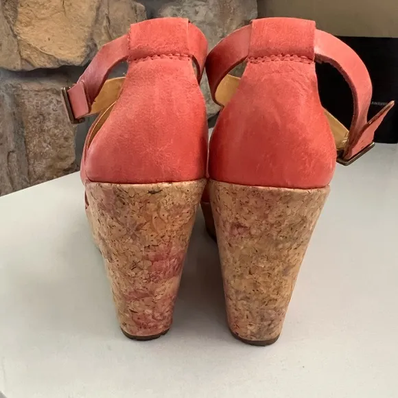 Kork Ease Lokoya Floral Wedge Platform Sandals size 6
