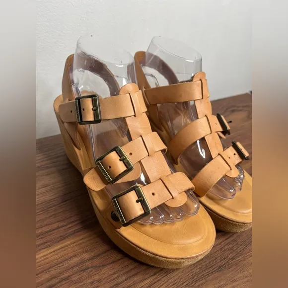 Kork Ease Magdelena Platform Leather Buckle Wedge Sandals Sz 8 Earthy Neutral