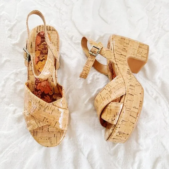 Korks Calda Heeled Sandals Size 6 New