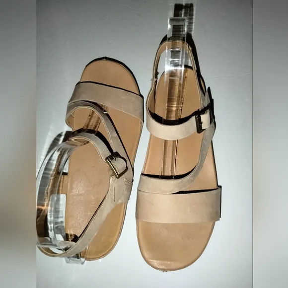 Korks-Ease (Size 9M) Tan Leather Upper Ankle Buckle Strap Platform Wedge Sandals