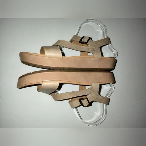 Korks-Ease (Size 9M) Tan Leather Upper Ankle Buckle Strap Platform Wedge Sandals