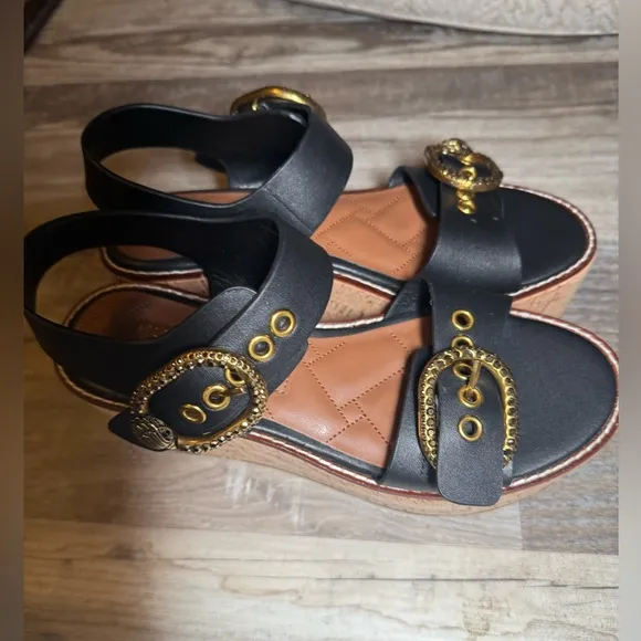 Kurt Geiger London Mayfair Black Gold Platform Wedge Sandal 37 EU 7 US