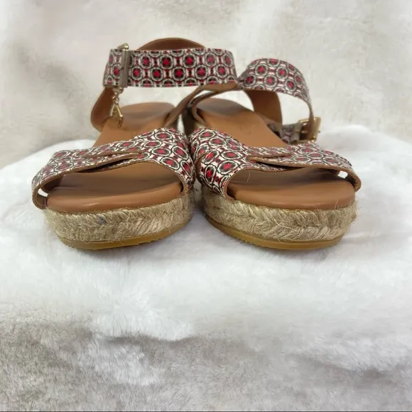 Kurt Geiger Red geometric rope wedge sandals. 37/7