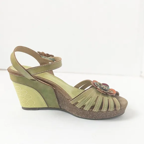 L ' Artiste leather honiepie sandals