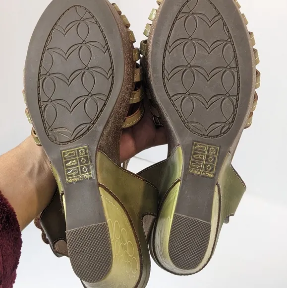 L ' Artiste leather honiepie sandals
