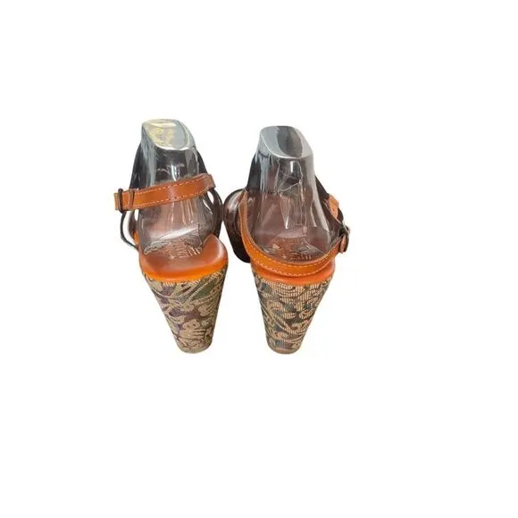 La Artiste  Spring Step Sharina Open Toe Wedge Sandal Camel / orange Size 41 Art
