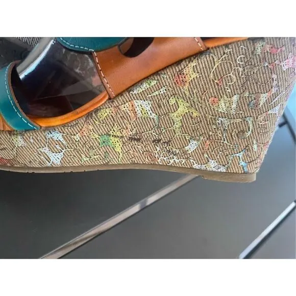 La Artiste  Spring Step Sharina Open Toe Wedge Sandal Camel / orange Size 41 Art