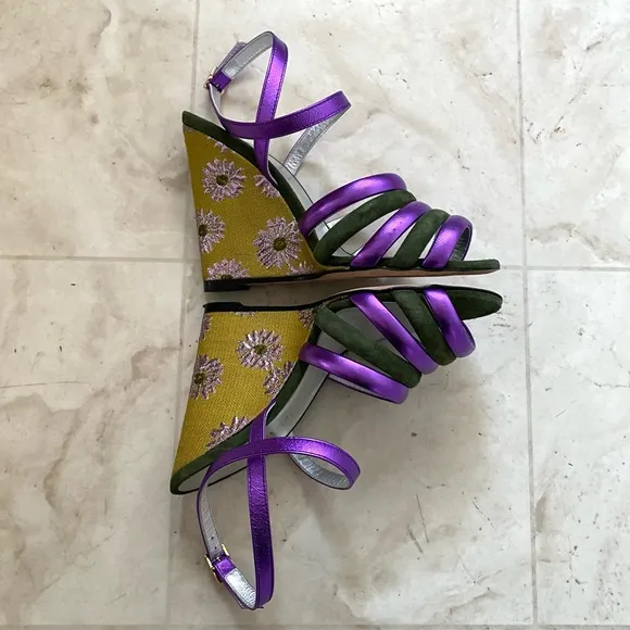 LA DoubleJ Made in Italy Suede Leather Floral Ankle Strap Wedge Sandals size 6