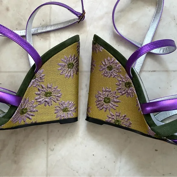 LA DoubleJ Made in Italy Suede Leather Floral Ankle Strap Wedge Sandals size 6
