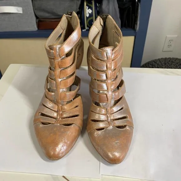 LA BOTTEGA DI LISA silver genuine leather Heels gladiator sandals 38.5 fits 8