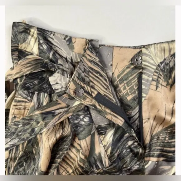 L’agence Silk High Rise Alex Paperbag Mini Shorts w Belt Pockets Olive Palm XS