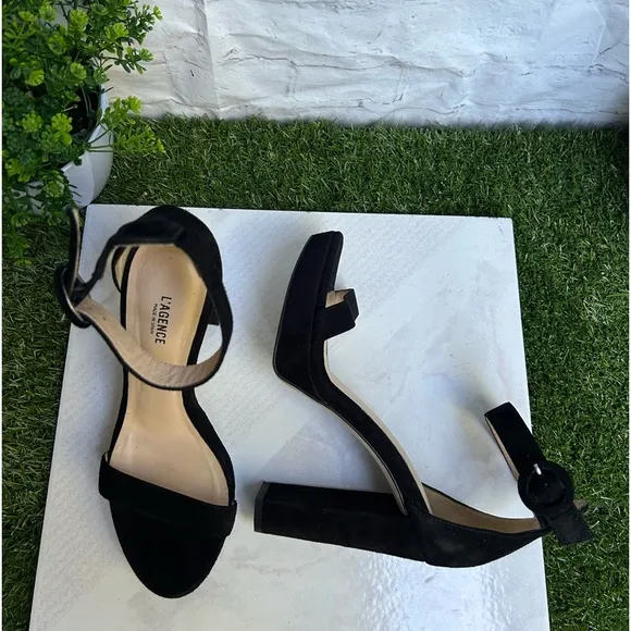 L'AGENCECecile Suede Platform Sandals black size 6.5