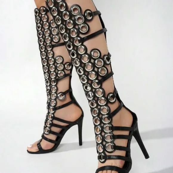 Lalalyn Black Gunmetal Heels Cape Robbin 6.5W